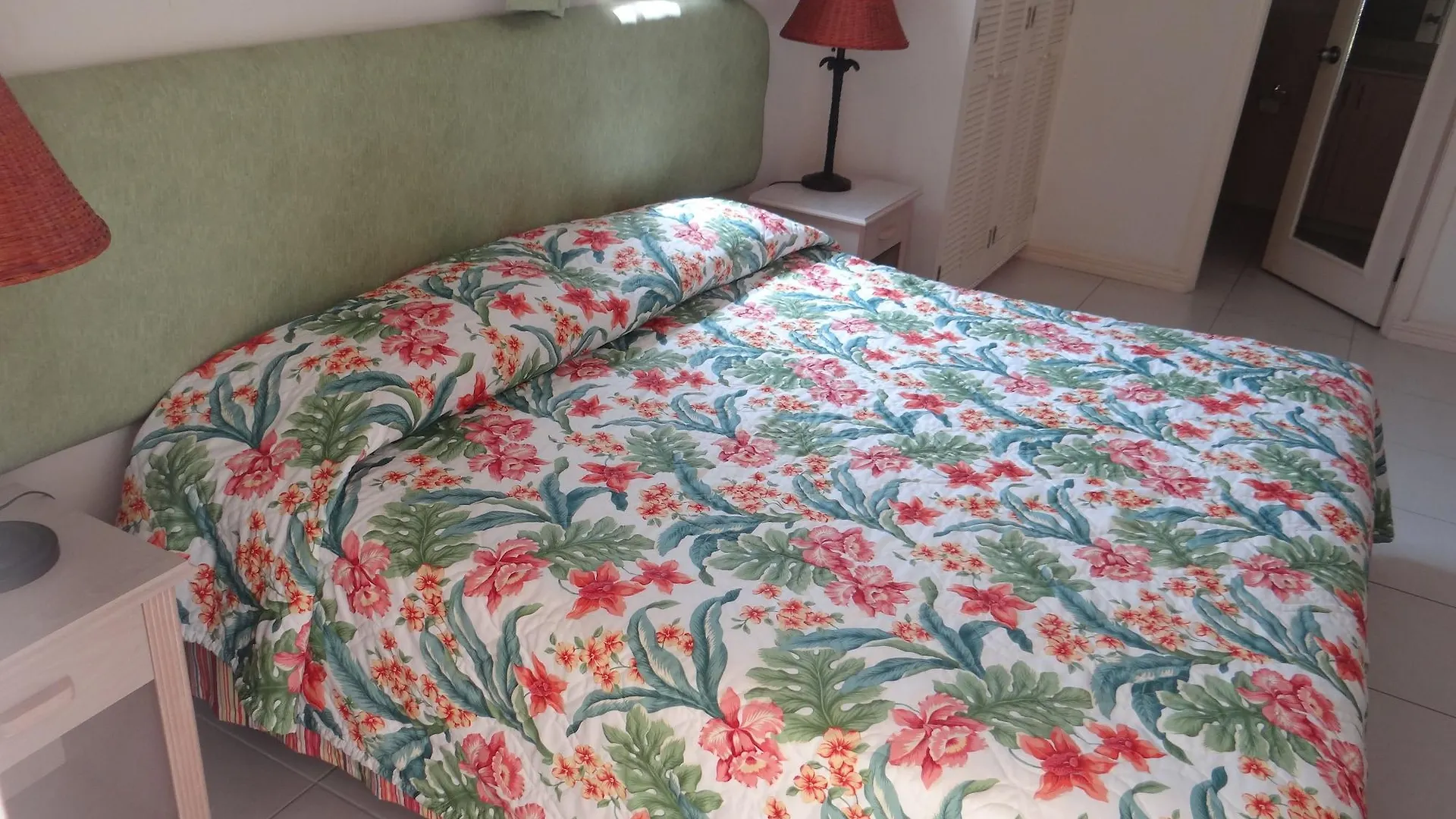 Tropical Winds Apartment Hotel Christ Church Barbados