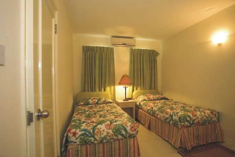 Tropical Winds Apartment Hotel Christ Church Barbados